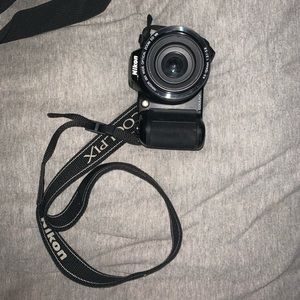 Nikon camera with bag